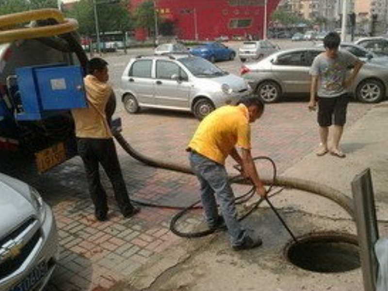 荔湾东风西清理化粪池 下水道、厕所、高压车通管