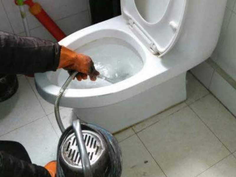 广州市荔湾区马桶疏通公司安装厕所管道价格优惠